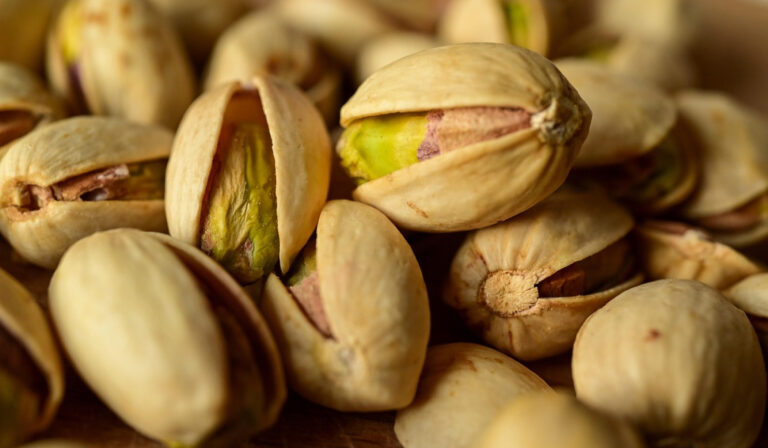 Variedad de pistacho kerman. pistachio kerman. El mercado de pistacho.